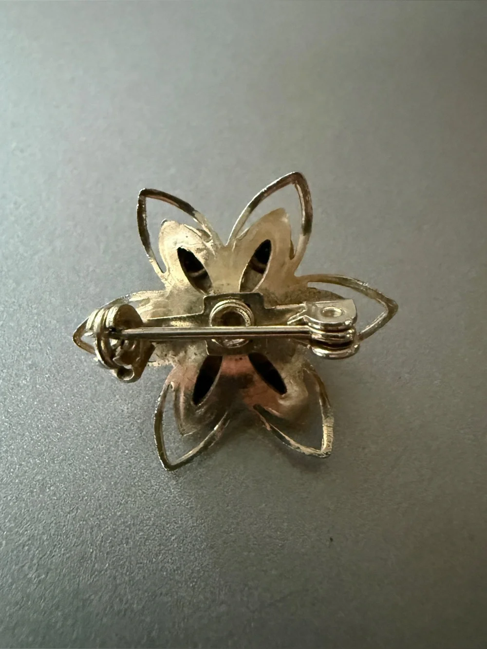 Vintage Silver Amethyst Purple Rhinestone Faux Pearl Flower Brooch
